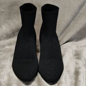 Eileen Fisher Honey Knit Booties Black Pointy Toe Pull On Block